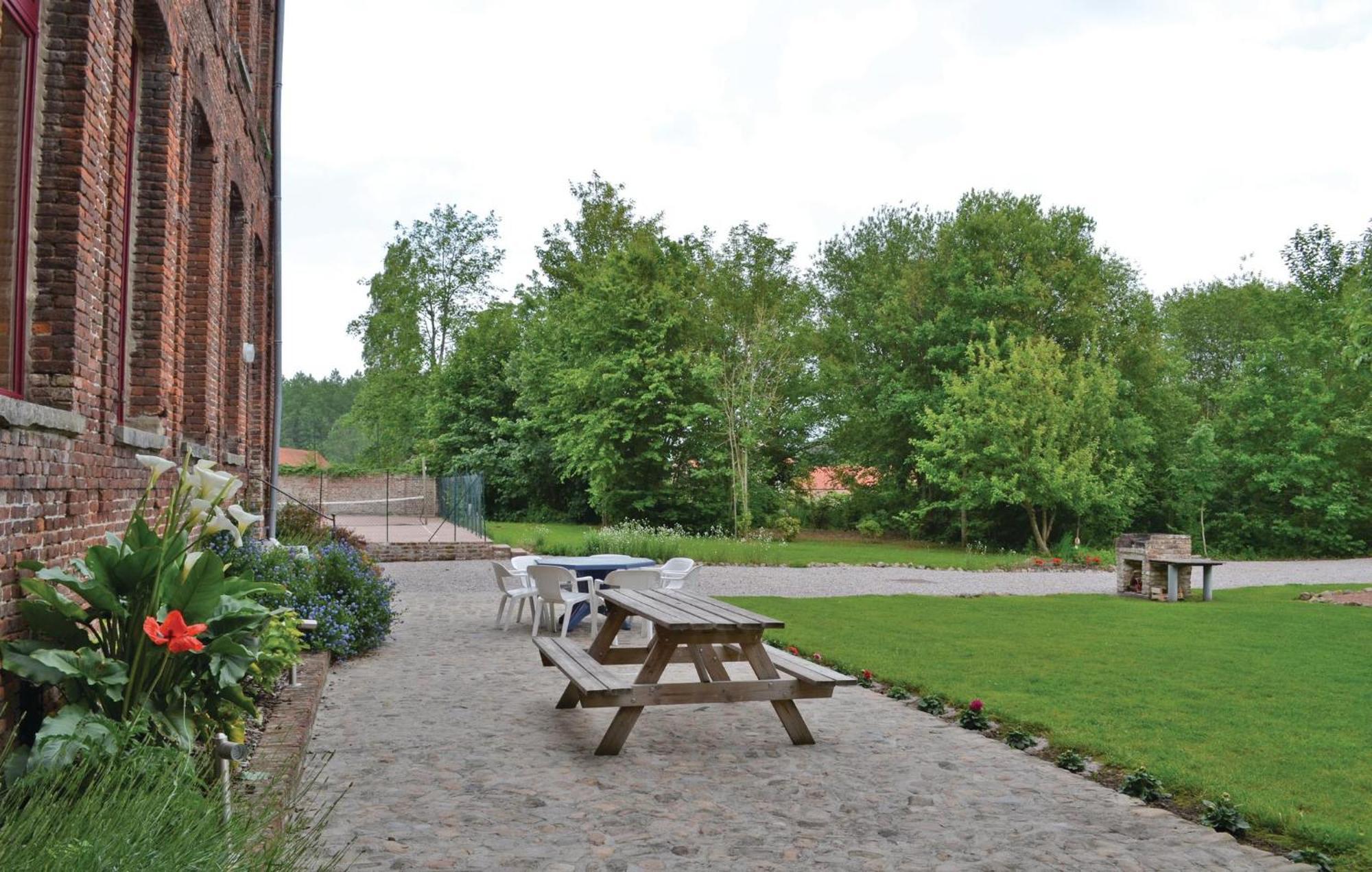 Pet Friendly Home In Quiestede With Kitchen Esterno foto